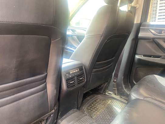 Mazda cx9 image 3