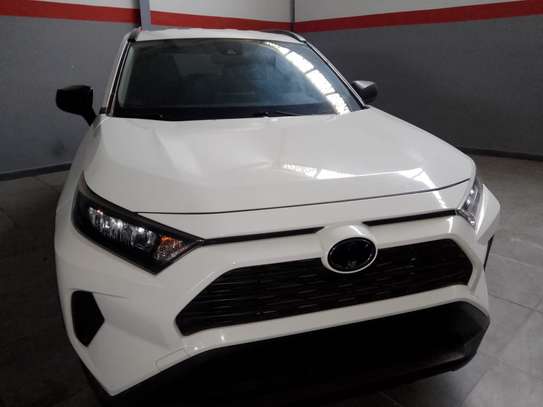 Toyota rav 4 2019 image 2