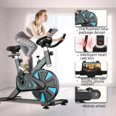 Vélo fitness pour appartement.. Cardio image 6