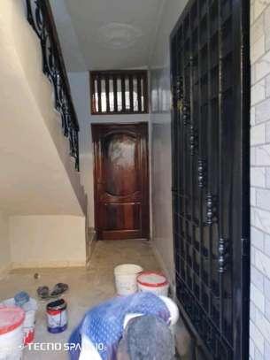 Maison à vendre à Boune image 2