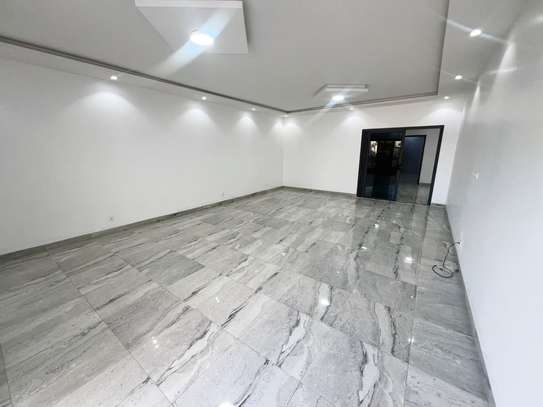 APPARTEMENT HAUT STANDING A NGOR image 11