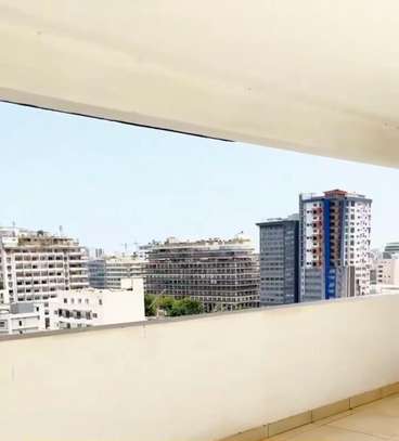 Duplex à louer avenue Djily mbaye vue sur port image 12