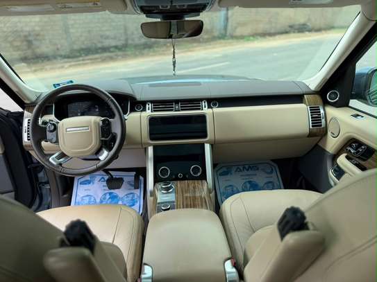 Land Rover Range Rover vogue 2019 image 10