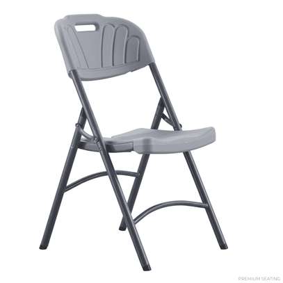 Chaise pliante en plastique image 2