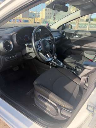 Kia Forte image 4