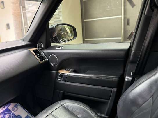 Range Rover Sport 2019 Gris Métallisé image 9