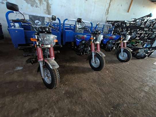 SUPER MOTO TRICYCLE ANNEE 2025 image 3