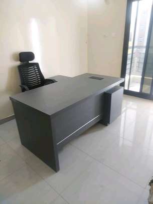 Tables de bureau DG image 13