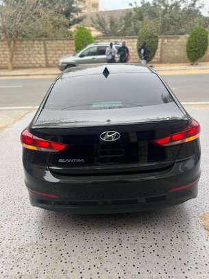 HYUNDAI ELANTRA 2017 image 6