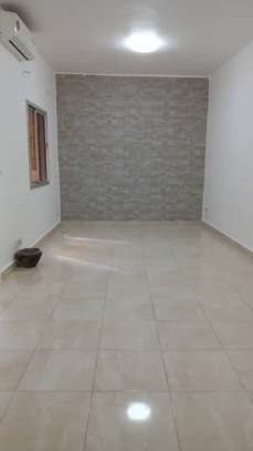 Duplex à louer a ouest foire image 11