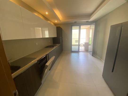 Appartement f4 à louer à fann résidence image 7