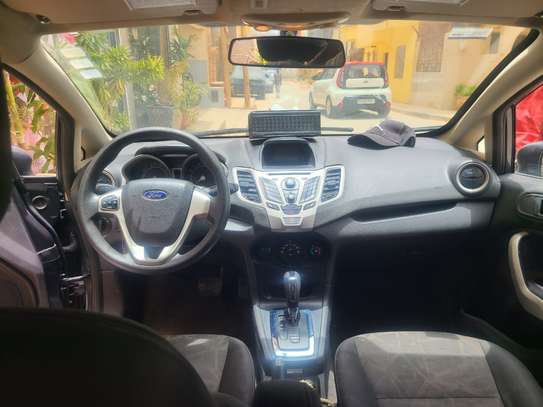 Ford fiesta image 4