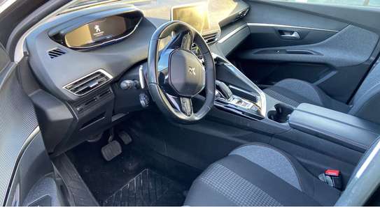 Peugeot 3008 2019 image 3