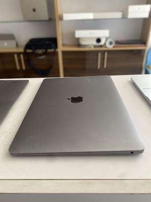 MACBOOK PRO M1 2020 image 2