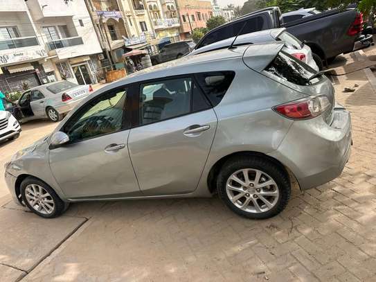 MAZDA 3 2013 image 2