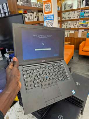 Dell latitude Latitude 7490 image 5