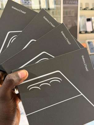 Z fold 7 image 2