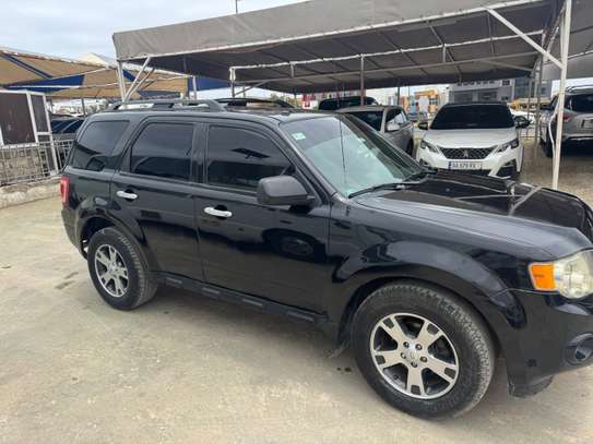 Ford escape image 6