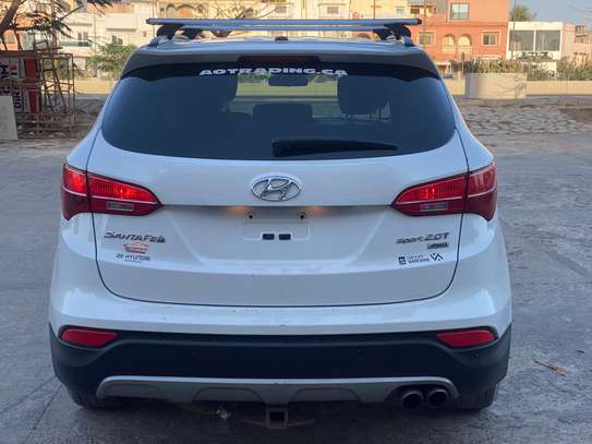 Hyundai Santafe venant 2014 2.0L 4x4 image 5