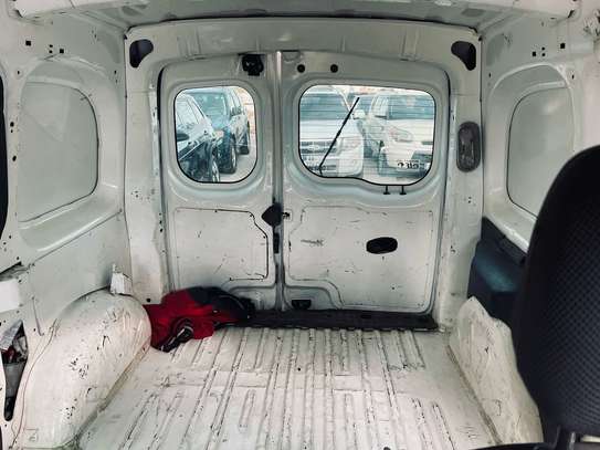 Renault kangoo image 12