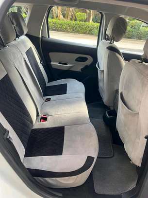 Renault duster 2019 image 2