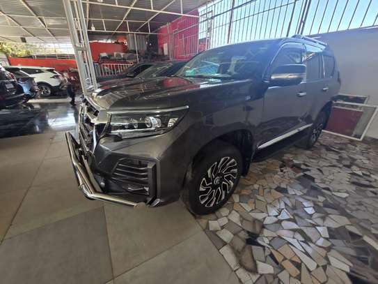 Toyota prado txl Anne 2020 Gasoile image 8