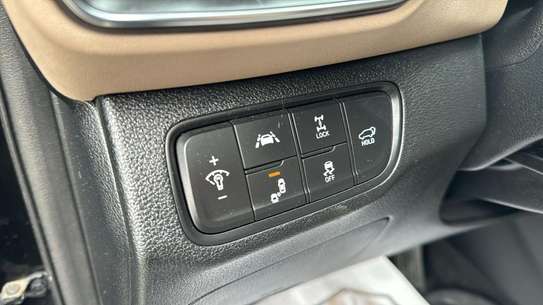 Hyundai santa fa image 13