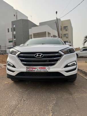Hyundai tucson 2017 image 3