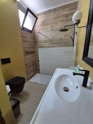 À LOUER – MAISON F4 MEUBLÉE À NGOR image 10