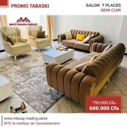 Salon 7 places image 3