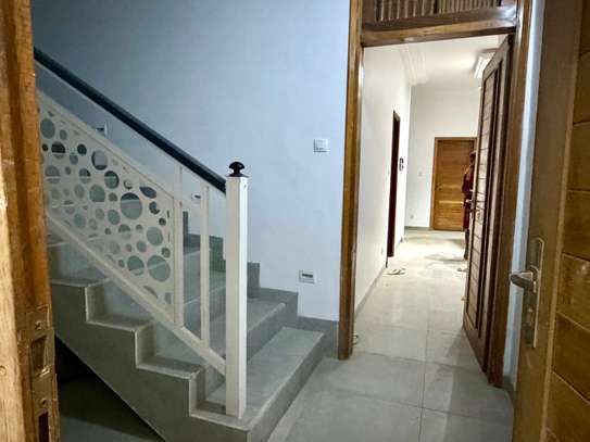 APPARTEMENT MERMOZ CITÉ SIPRES image 7