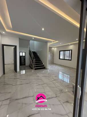 Villa à louer ndiaye lo image 4