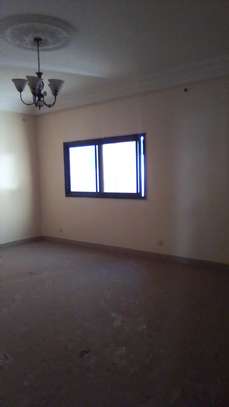 Location  chambre salle de bain sicap foire image 8