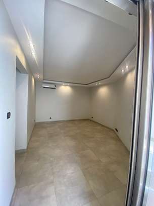 Appartement à louer au Almadies de haut standing image 10