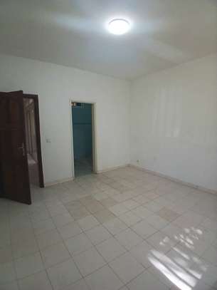 Appartement à louer à Sipres Mermoz image 4