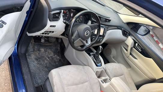 Nissan Qashqai ou rogue sport 2017 image 3