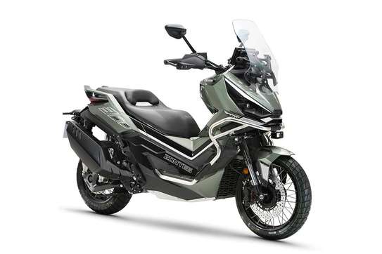 Scooters Neufs ADV 350 image 2