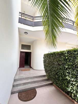 Bel appartement à louer à ngor image 2