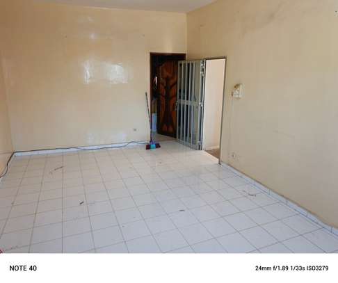 Studio à louer à la citée soprime image 3