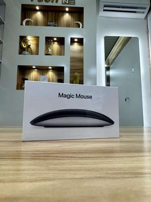 Magic Mouse 3 image 2
