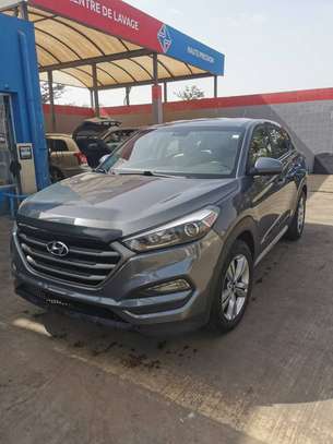 Hyundai Tucson image 2