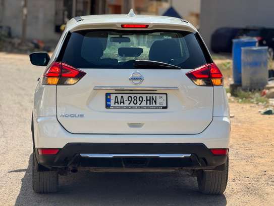 NISSAN ROGUE 2017 image 4