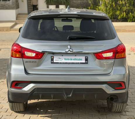Mitsubishi outlander 2019 sport 2.0 image 6