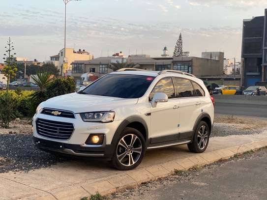 Chevrolet captiva image 2