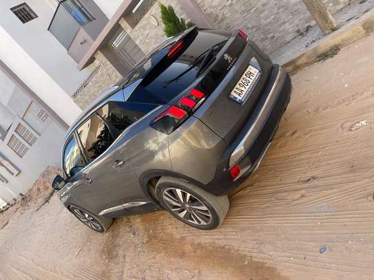 Peugeot 3008 2020 image 3