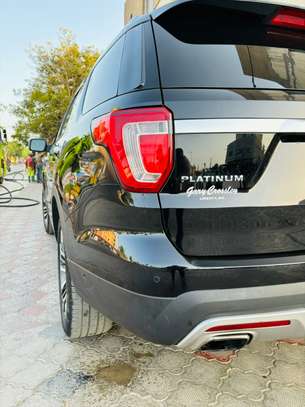 Ford Explorer Limited 2017 image 8