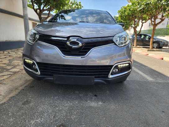 Renault Capture QM3 image 2