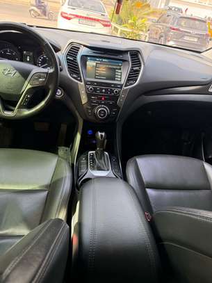 Hyundai Santafé 2017 4x4 image 6