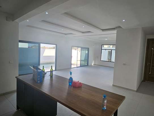 PROJET DE 8 VILLAS AVEC PISCINE  A LA SOMONE image 12