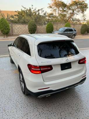MERCEDES GLC 300 2018 image 7